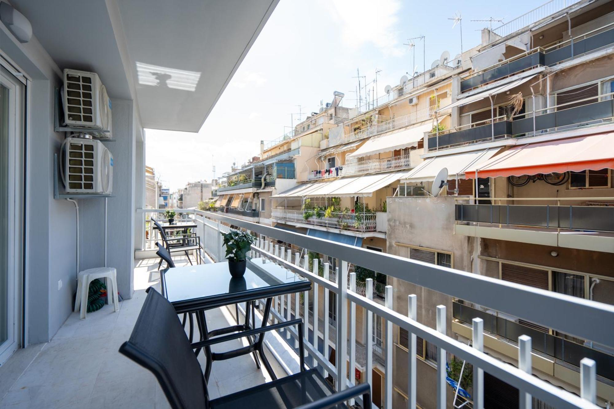 Fancy In The Heart Of Apartment Athens